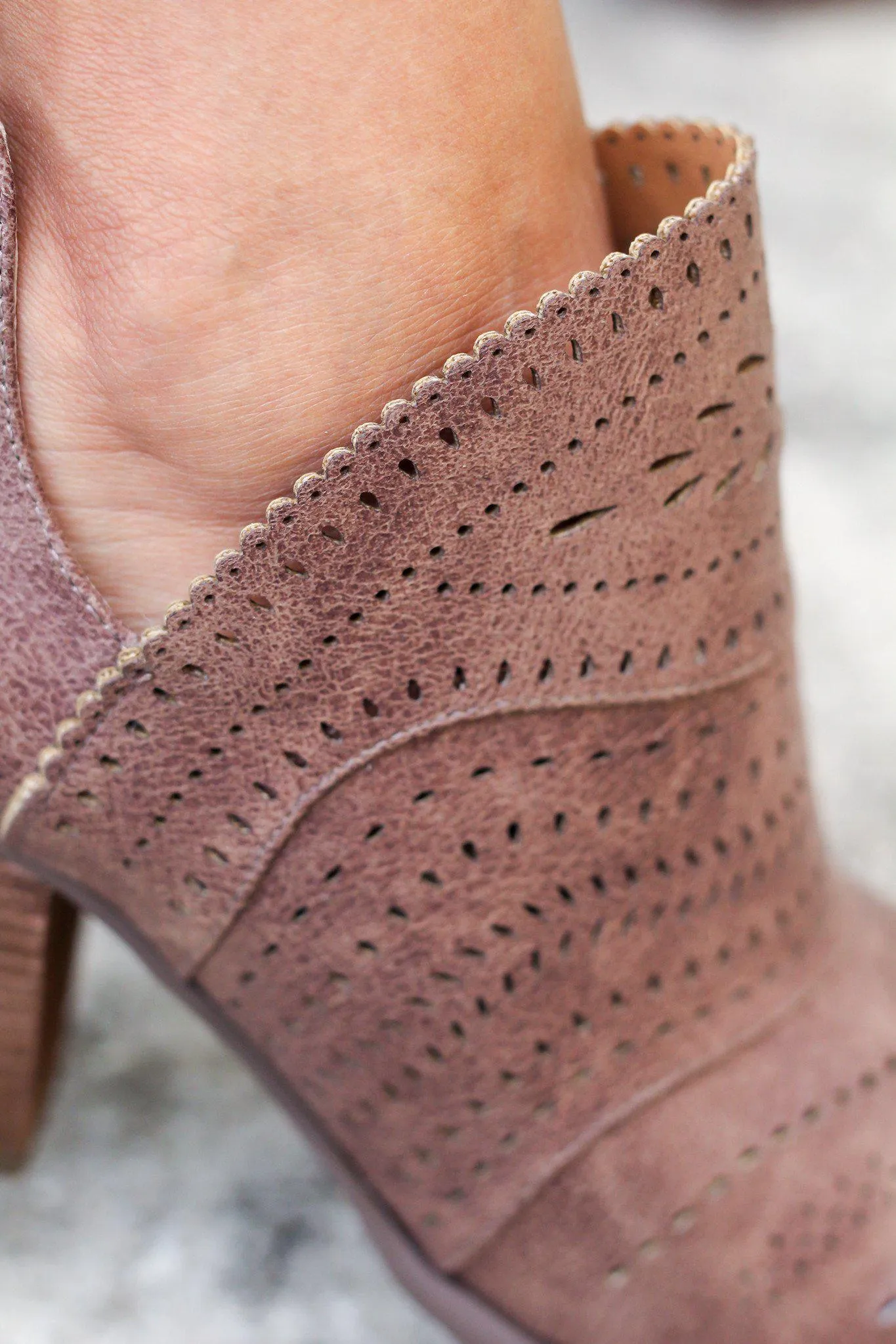 Cinati Taupe Booties