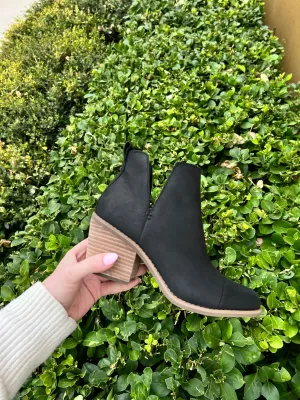 Everly Cutout Bootie, Black