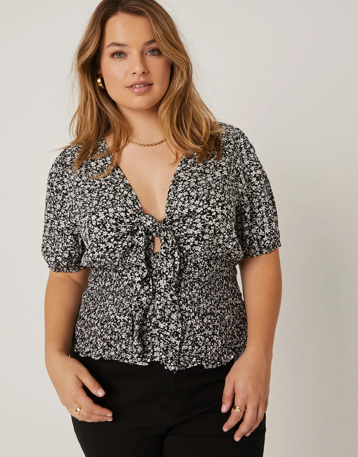 Plus Size Tied Floral Top