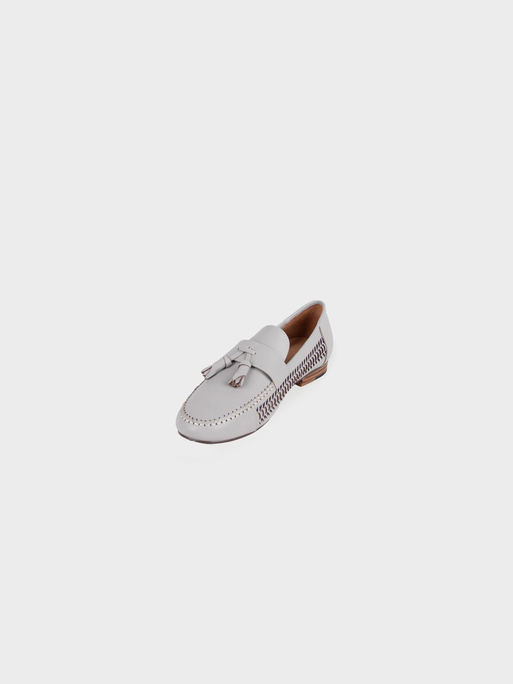 Round-Toe Lace-up Loafers