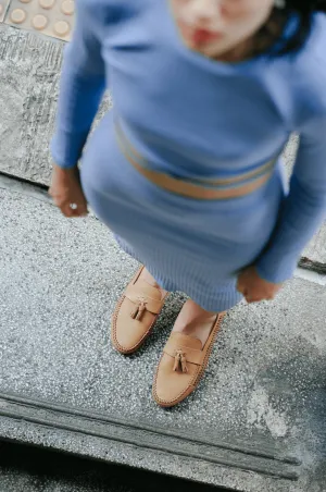 Round-Toe Lace-up Loafers