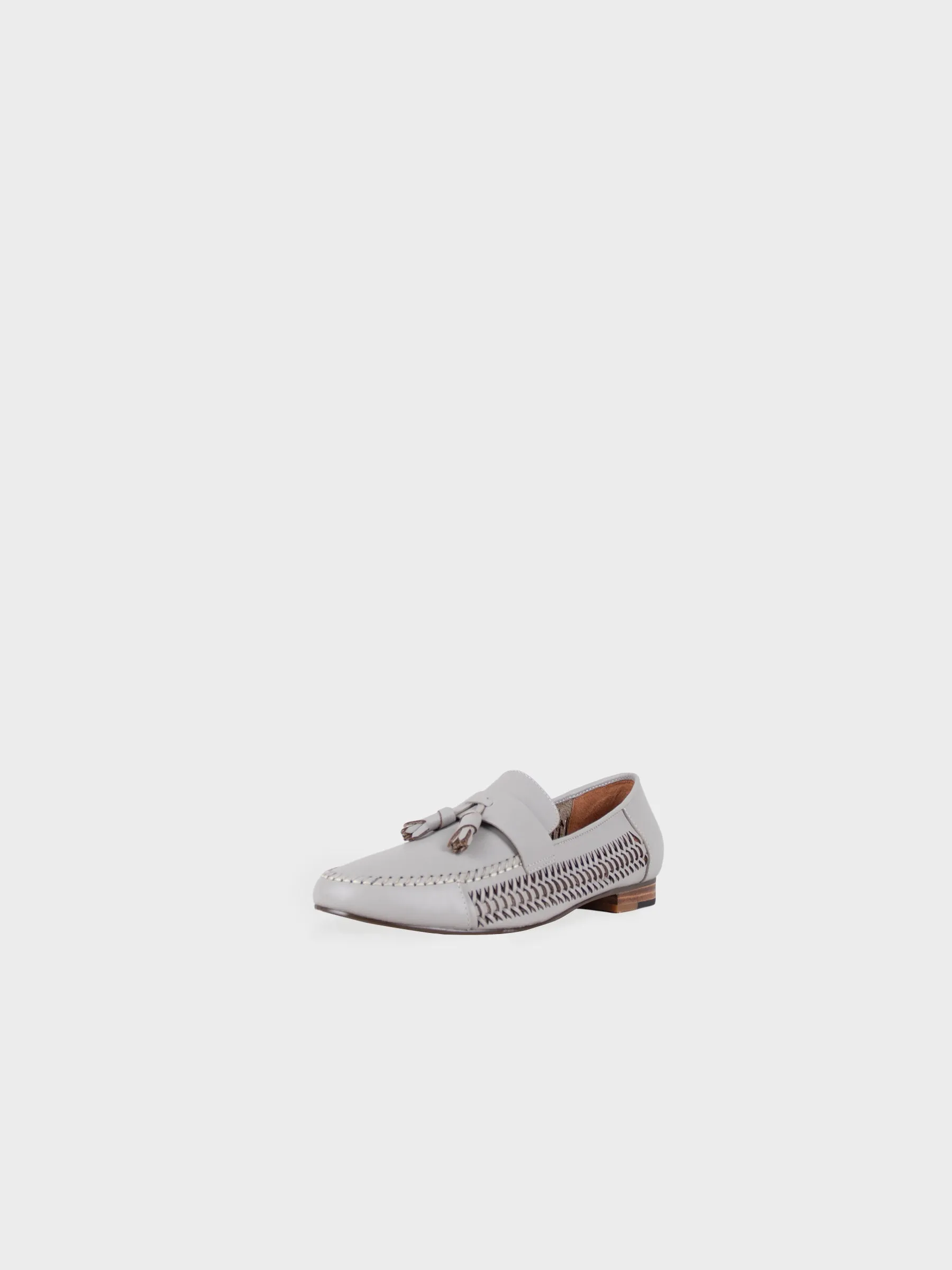 Round-Toe Lace-up Loafers